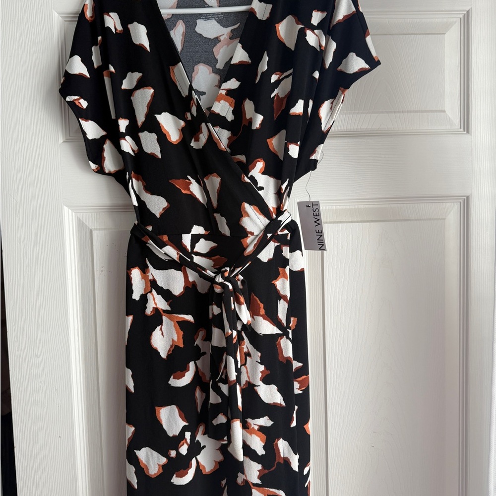 Nine West Black and White Floral Midi Dress